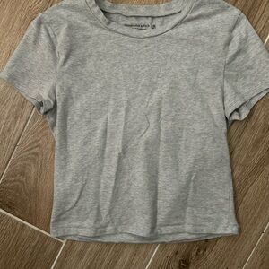 Abercrombie & Fitch Baby Tee